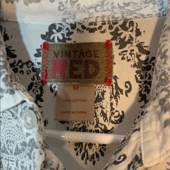 Vintage Red damask print long sleeve button down - Picture 5 of 5